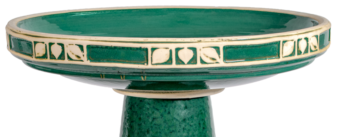 Ceramic green locking birdbath top with tan leaf border design